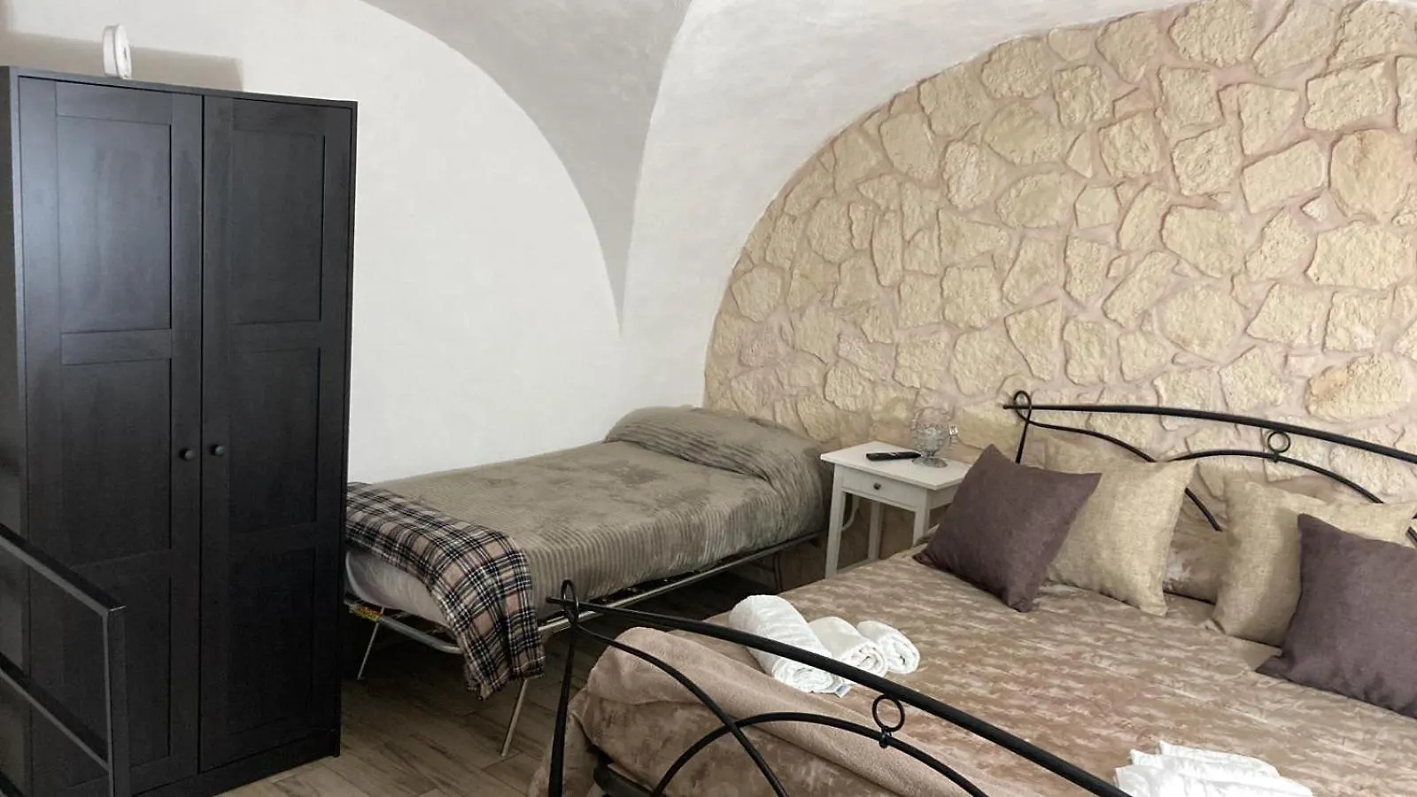 Holiday home Casa Vacanze Eleonor Catania